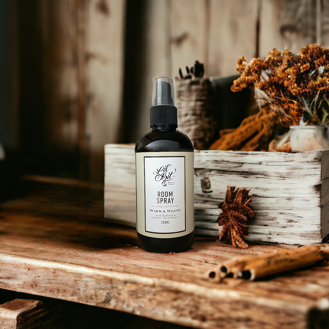 Naturally Scented Warm & Woody Room Spray 250ml - Banish