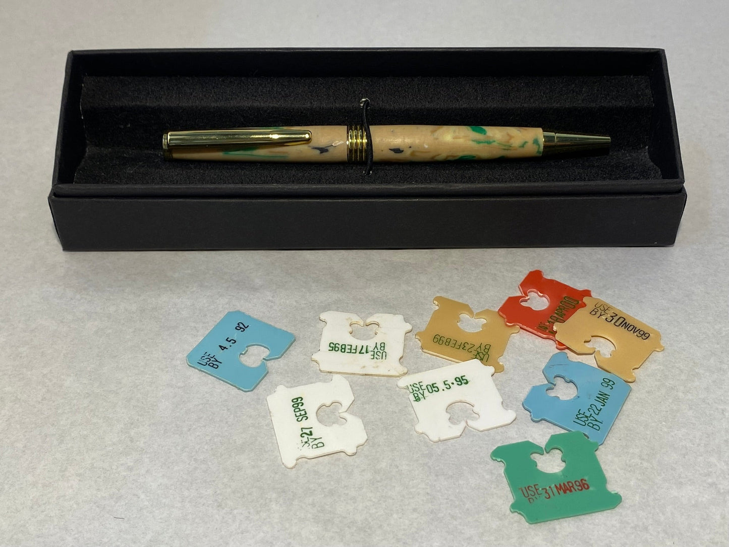 Pen - Bread tag - Ball point
