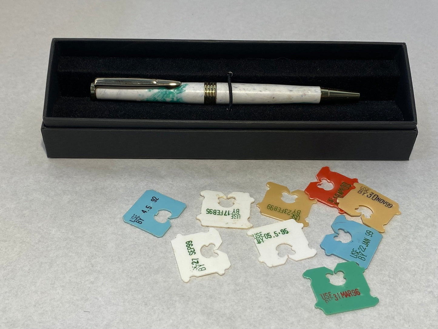 Pen - Bread tag - Ball point