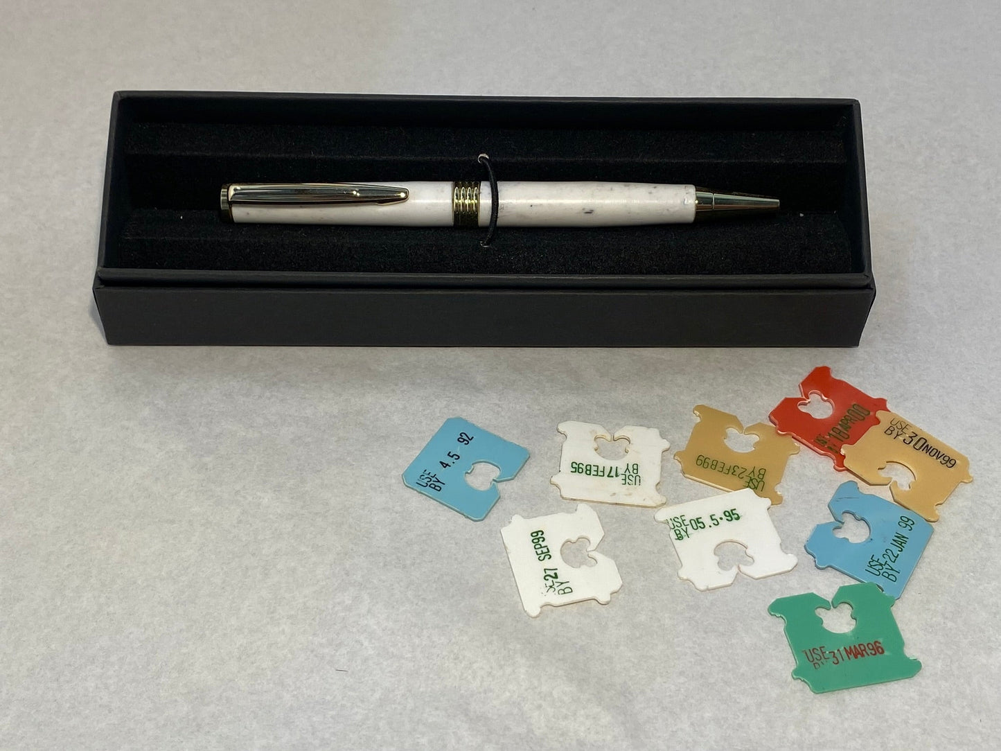 Pen - Bread tag - Ball point