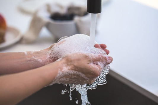 Two DIY recipes to clean up your beauty routine