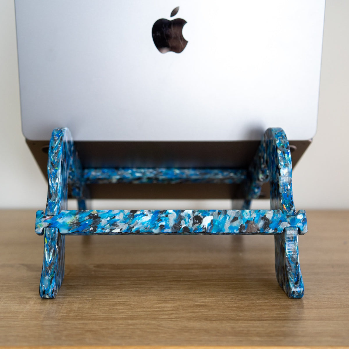 Berri Frutti recycled laptop stand, photo 12