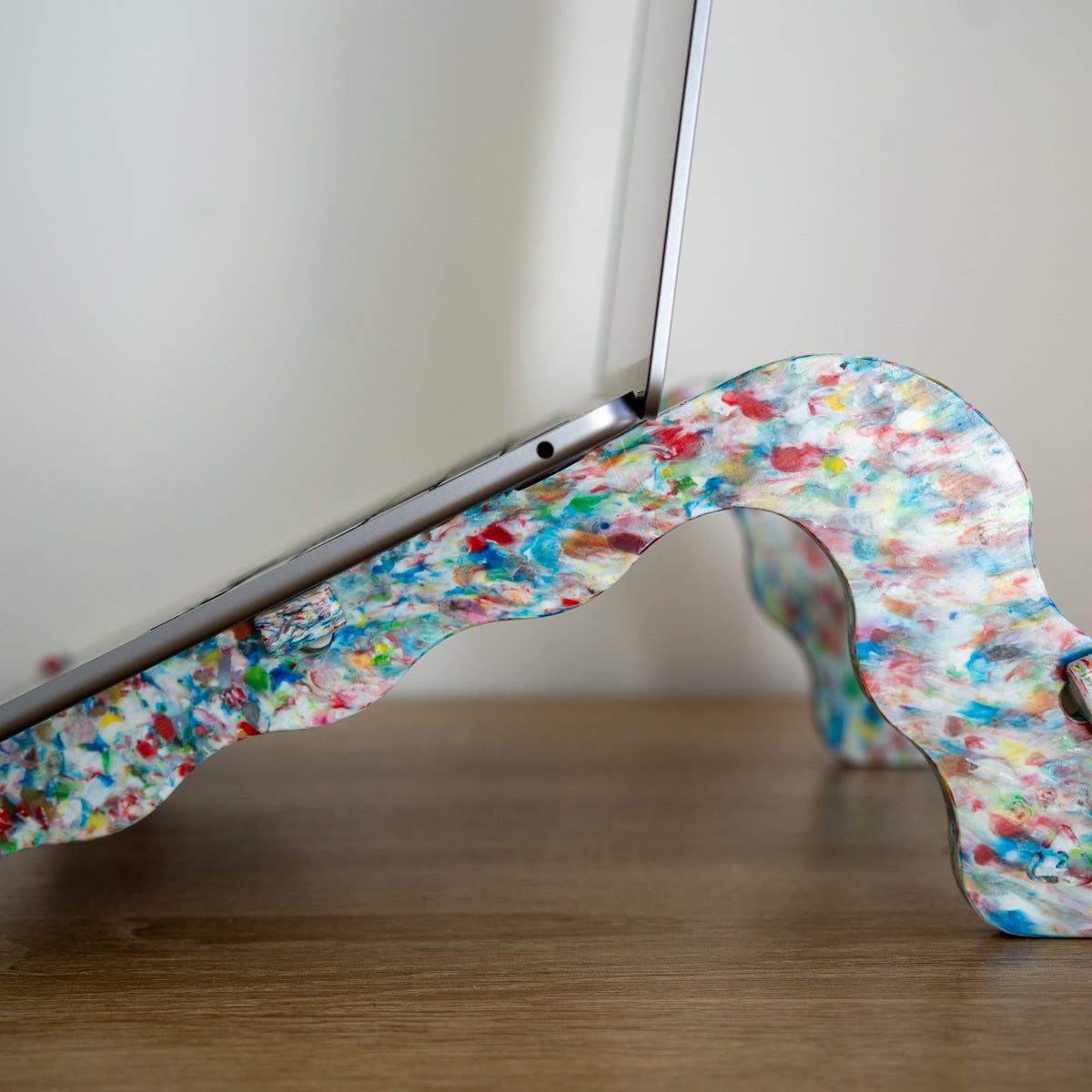 Tutti Frutti recycled laptop stand, photo 4