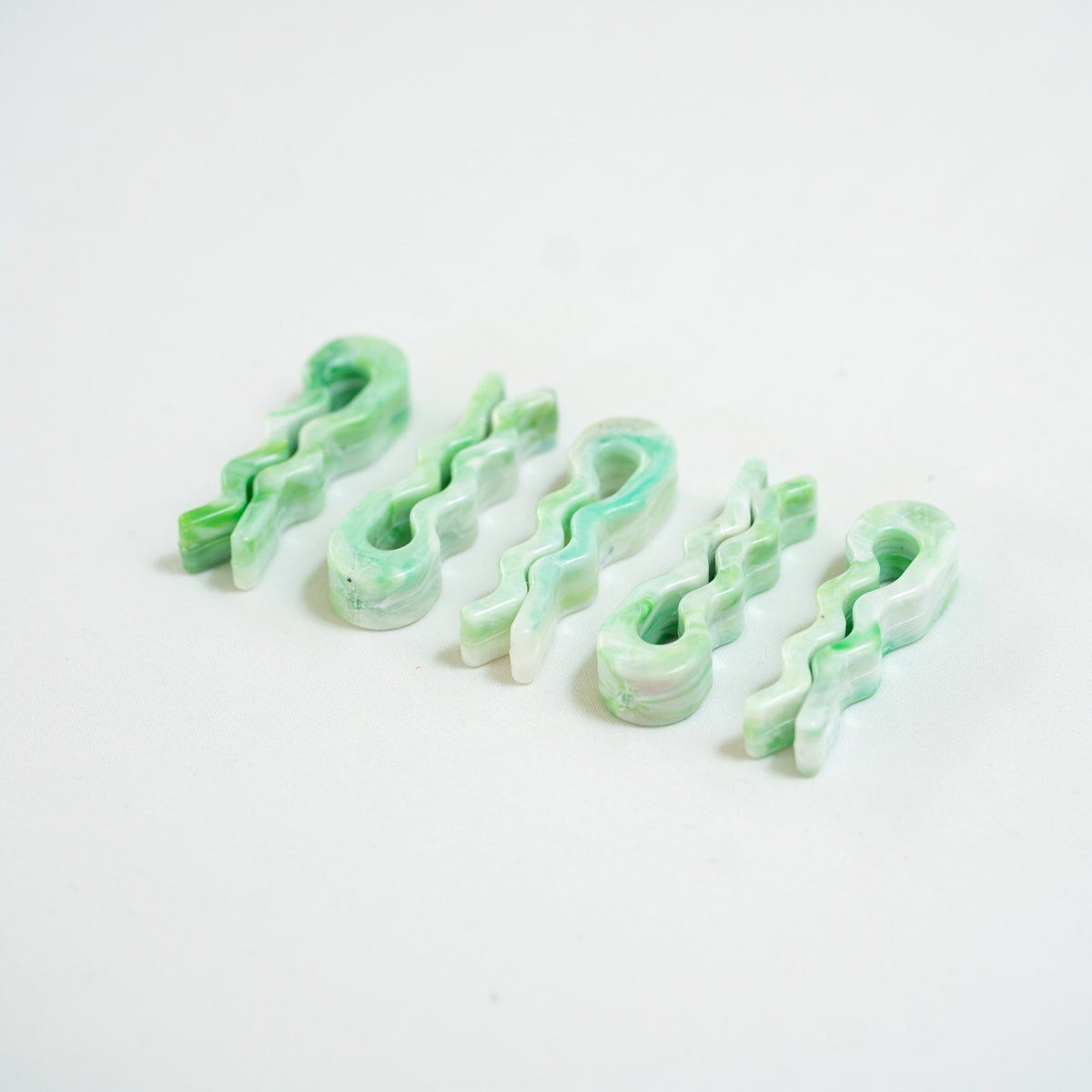 Recycled bag slides in Spearmint